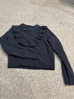 Old navy sweater